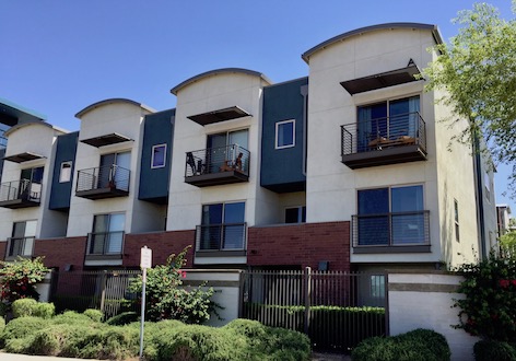 525 TOWN LAKE Condos for Sale